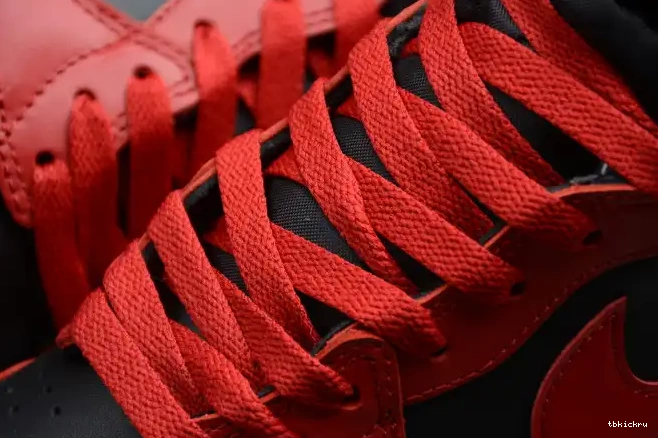 Reps TBkick Red Varsity Air BQ4422-600 High 1 Jordan 85 0503